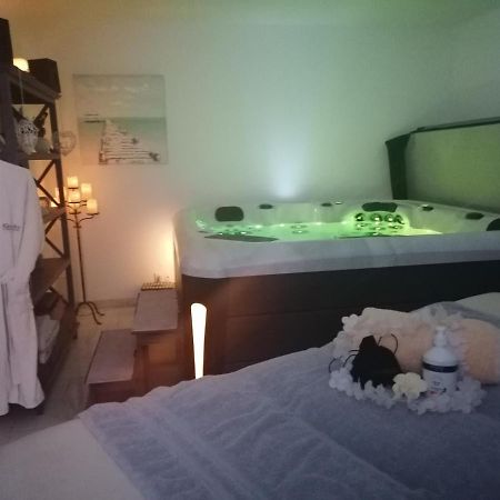 L'Instant Zen Naturiste Only Adulte Fresnay-en-Retz Екстериор снимка